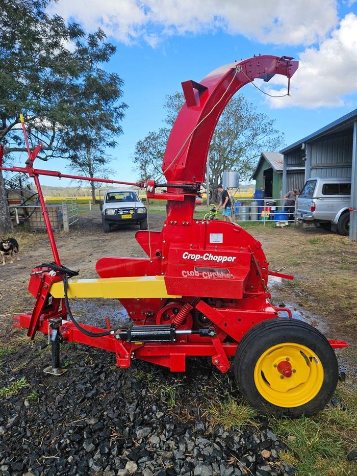 2018 New Holland Crop Chopper 38 Red