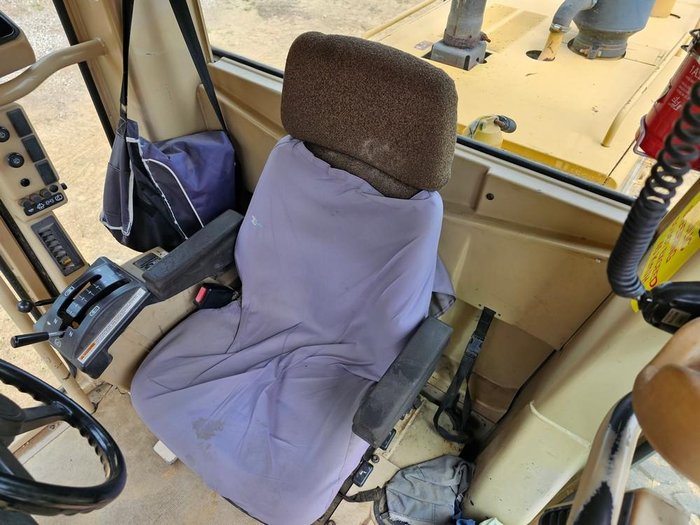 2001 Caterpillar 12H