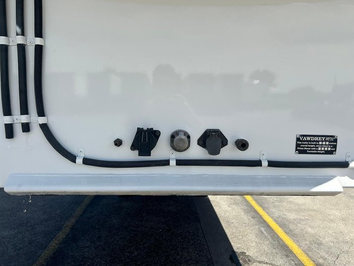 2016 Vawdrey St4 24 Pallet Sd Refrigerated Curtain Sider (Mezzanine) 