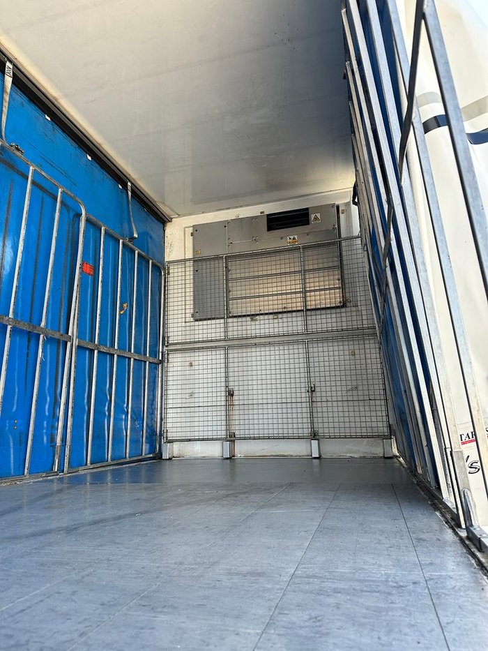 2016 Vawdrey St4 24 Pallet Sd Refrigerated Curtain Sider (Mezzanine)