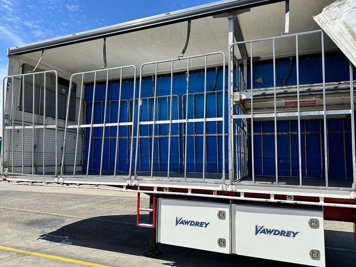 2016 Vawdrey St4 24 Pallet Sd Refrigerated Curtain Sider (Mezzanine)