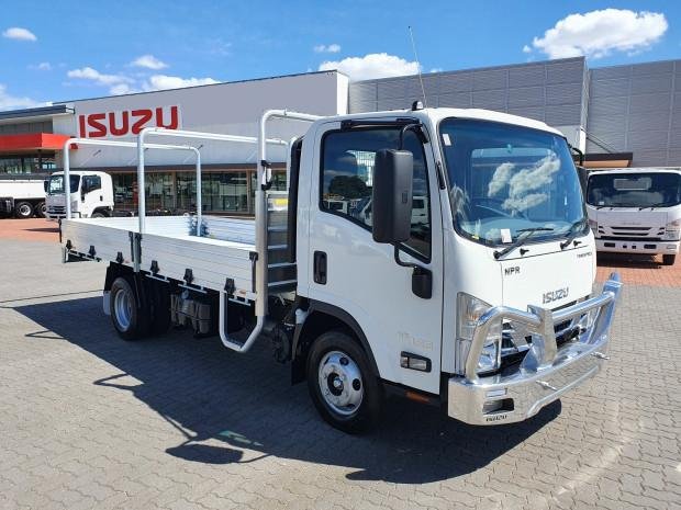 2025 Isuzu N Series NPR 45/55-155 Tradepack White