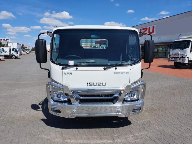 2025 Isuzu N Series NPR 45/55-155 Tradepack White