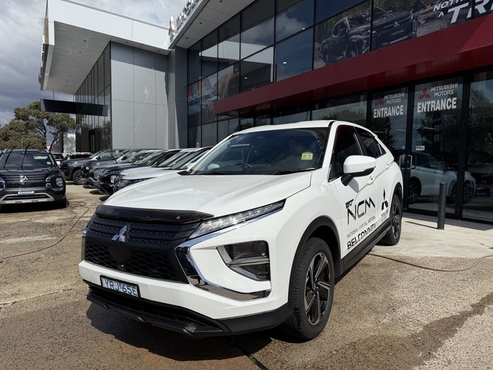 2024 Mitsubishi Eclipse Cross PHEV ES
