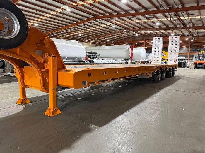 Stonestar Quad Axle Longer Version For 40 Ft Container