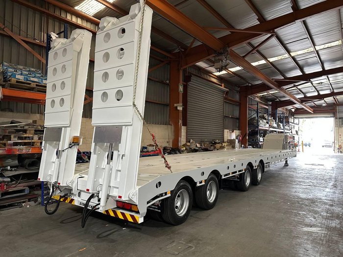 0 Stonestar Quad Axle Longer Version For 40 Ft Container