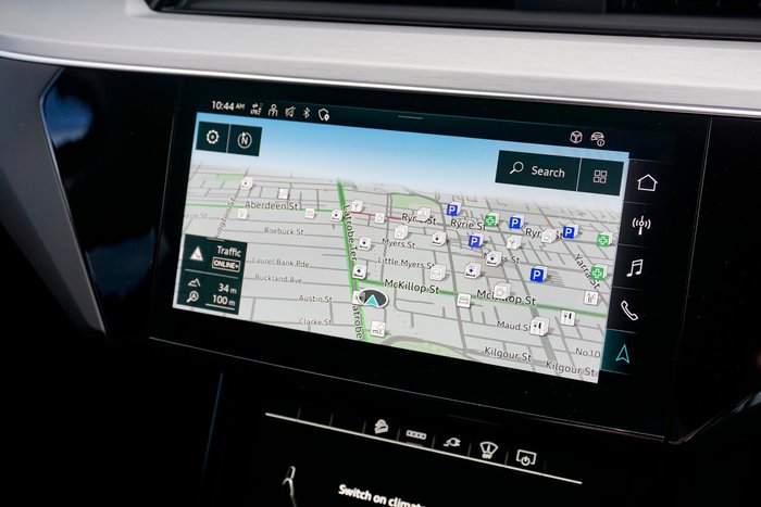 2023 Audi Q8 e-tron 55