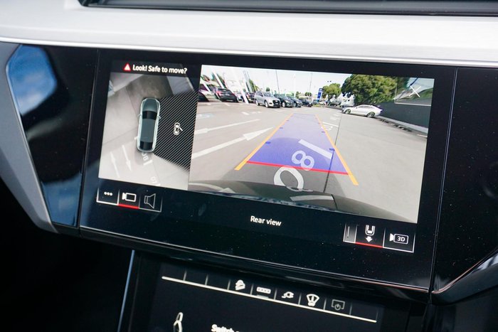 2023 Audi Q8 e-tron 55