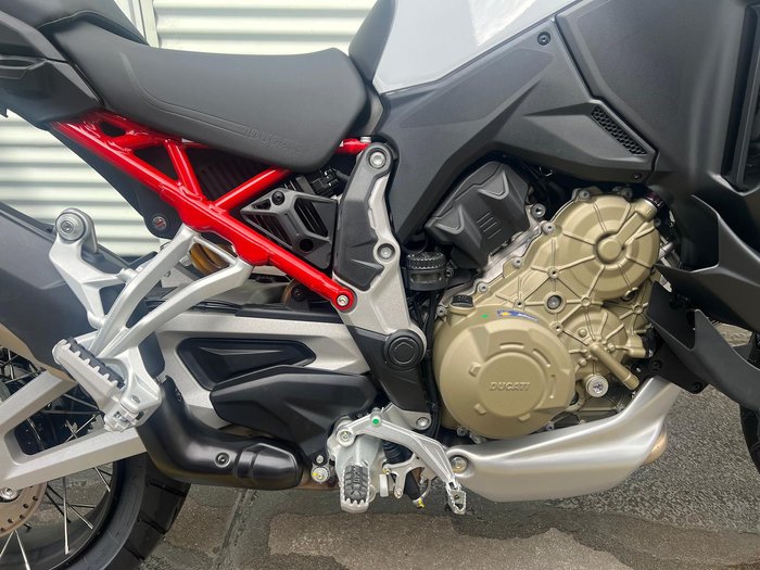 2023 Ducati Multistrada V4S Multistrada White