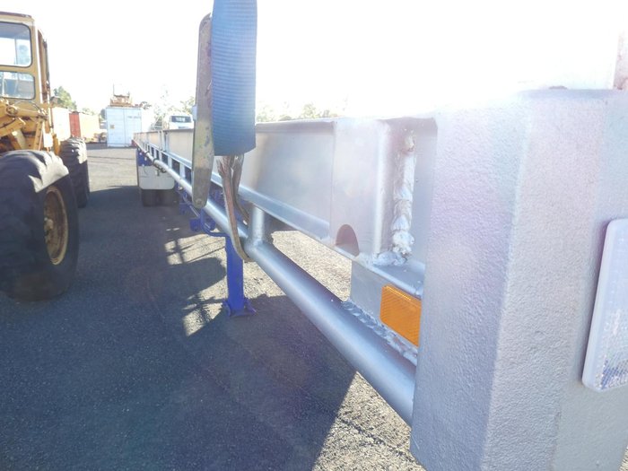 1989 Freighter 45Ft BLUE