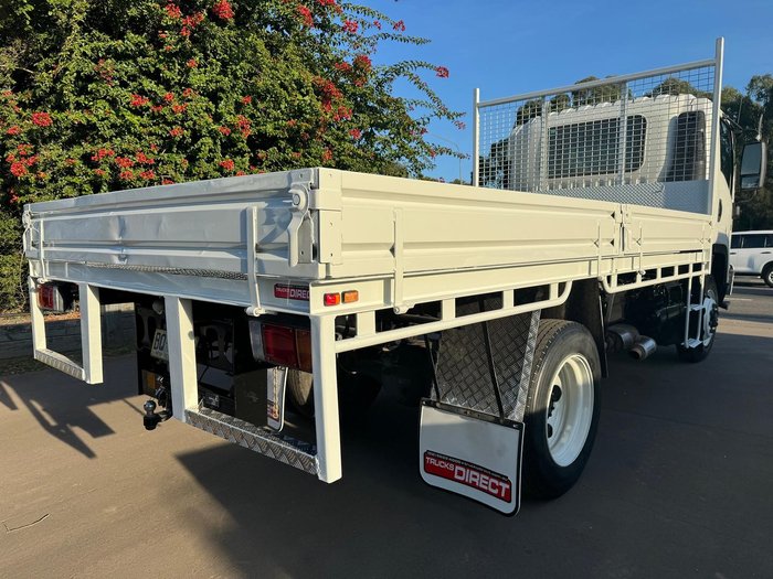 2012 Isuzu Fss 550 WHITE