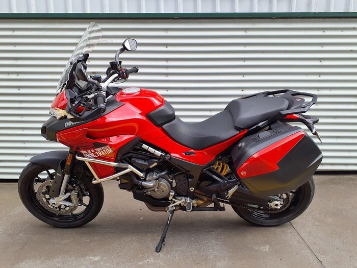 2023 Ducati Multistrada V2 Multistrada Red