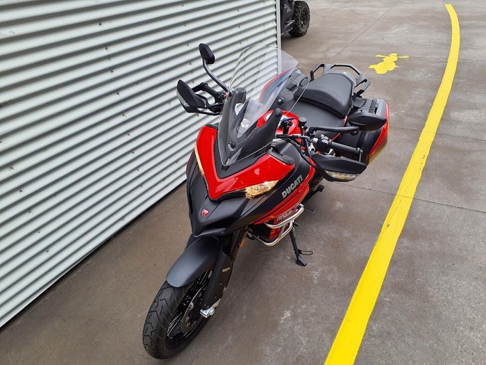 2023 Ducati Multistrada V2 Multistrada Red