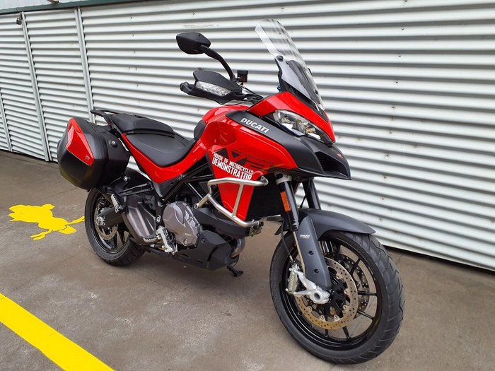 2023 Ducati Multistrada V2 Multistrada Red