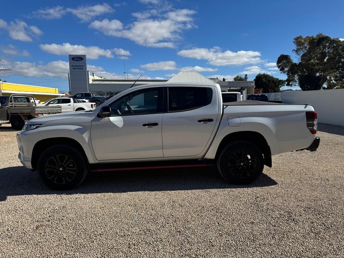 2022 Mitsubishi Triton GLS MR MY23 4X4 Dual Range White Diamond