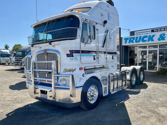 2014 Kenworth K200 Bigcab Isxe5 Recent Hist Seecond $127300+Gst K200 2,8 METRE BIG CAB WHITE