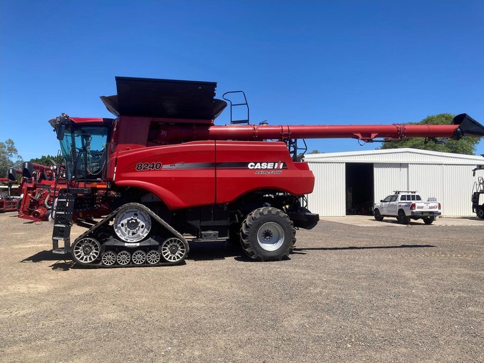 2016 CASE IH 8240
