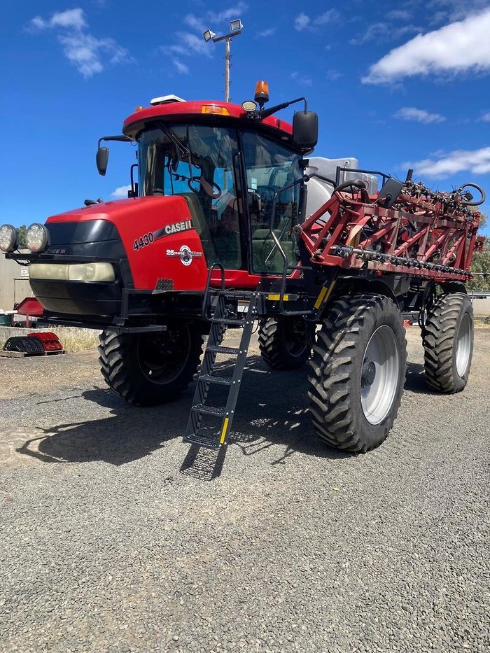 2017 CASE IH 4430