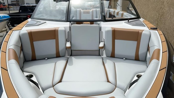 2024 Malibu Wakesetter 23 LSV