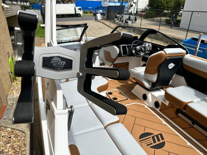 2024 Malibu Wakesetter 23 LSV