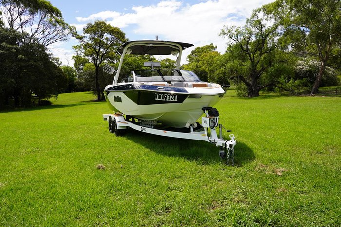 2024 Malibu Wakesetter 23 LSV