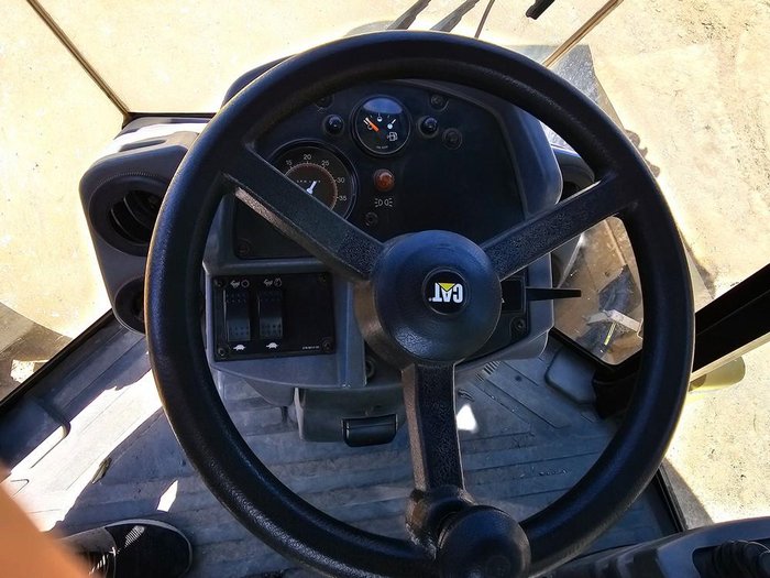 2012 Caterpillar Cs76xt