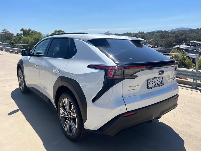 2024 Subaru Solterra AWD Touring E1-1 MY24 AWD Cosmic White