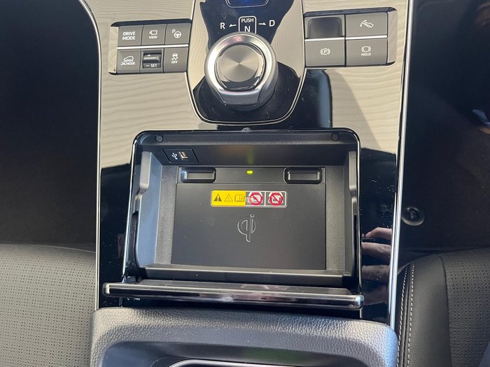 2024 Subaru Solterra AWD Touring