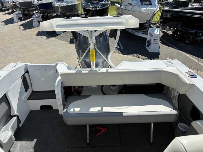 2024 QUINTREX 530 Freestyler Pro
