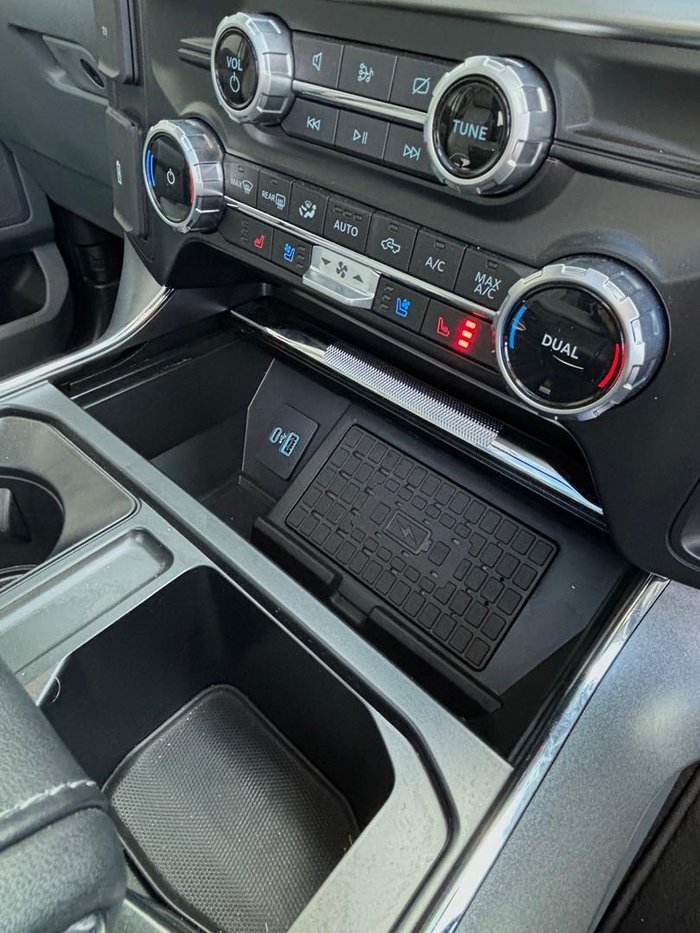 2023 Ford F-150 Lariat MY23 4X4 Dual Range Iconic Silver