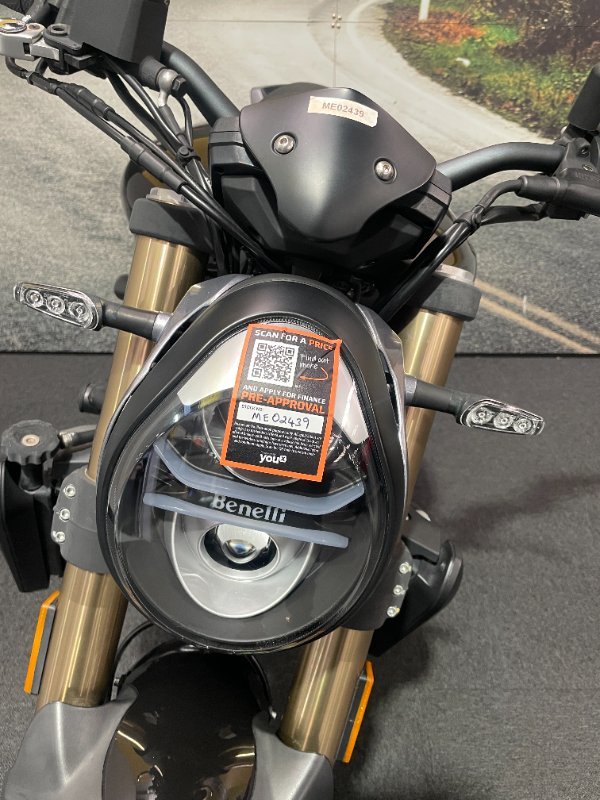 2021 Benelli 2021 Benelli 750CC 752S Road Black