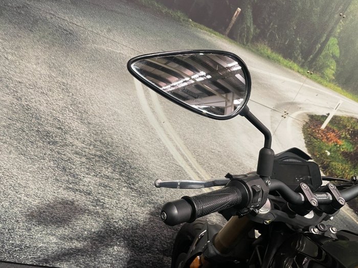 2021 Benelli 2021 Benelli 750CC 752S Road Black