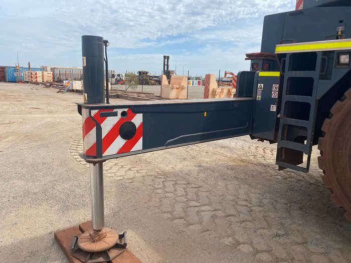 2019 Liebherr Lrt100-2.1 Grey