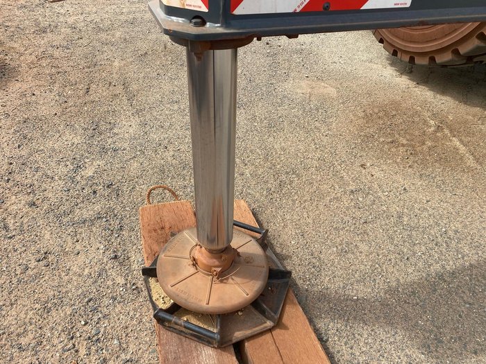 2019 Liebherr Lrt100-2.1 Grey