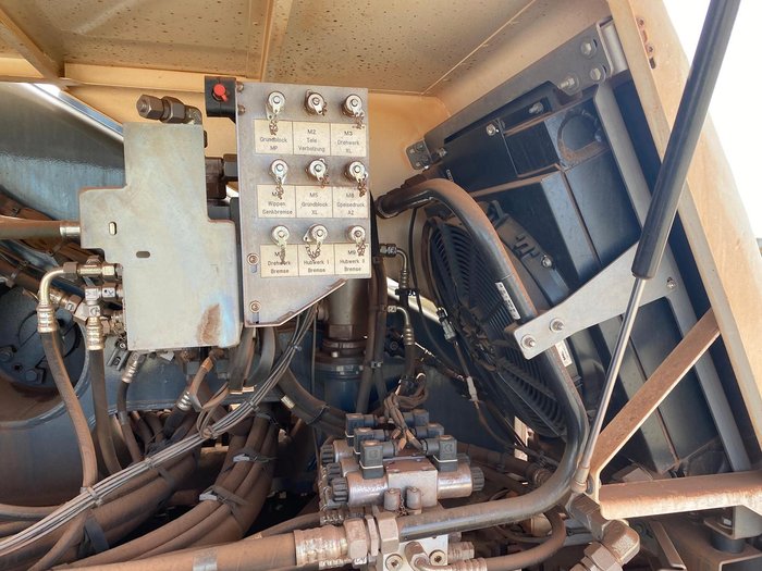 2019 Liebherr Lrt100-2.1 Grey