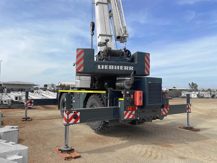 2019 Liebherr Lrt100-2.1 Grey