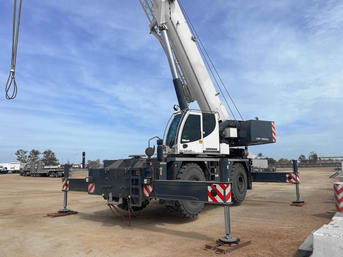 2019 Liebherr Lrt100-2.1 Grey