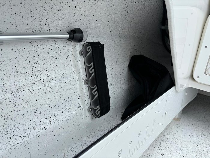 2025 Haines Signature 525F