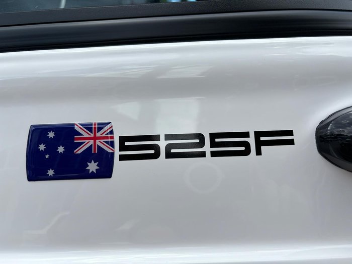 2025 Haines Signature 525F