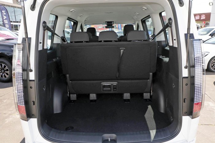 2025 Hyundai STARIA