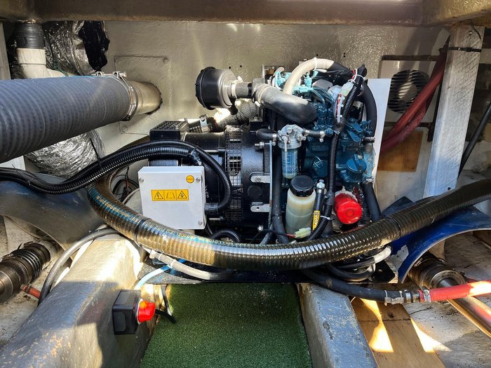 1985 COMMERCIAL Fishing Boat