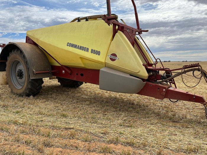 0 Hardi 8500 Commander