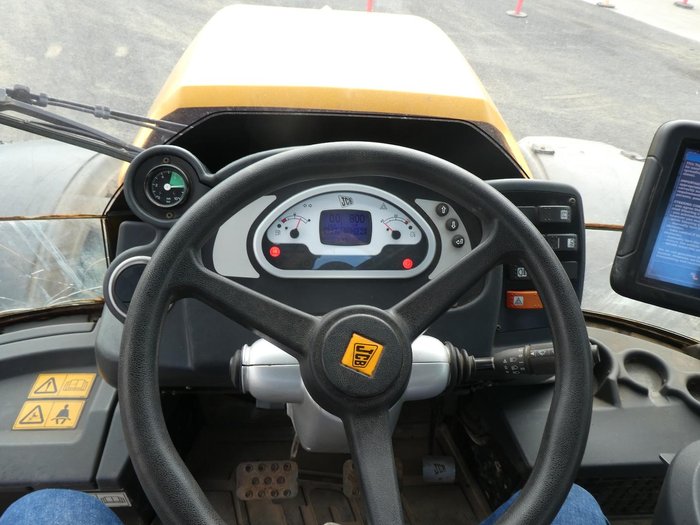 2015 JCB 3230 YELLOW