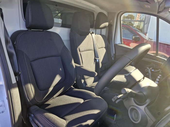 2023 Renault Trafic Premium