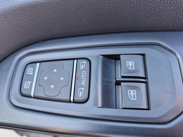 2023 Renault Trafic Premium