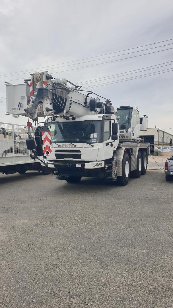 0 Grove GMK3060L 1 White