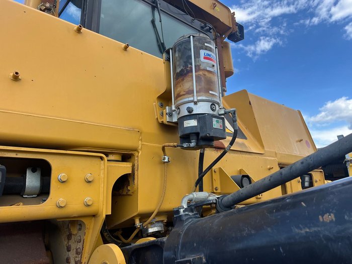 2018 Caterpillar D10t2 YELLOW