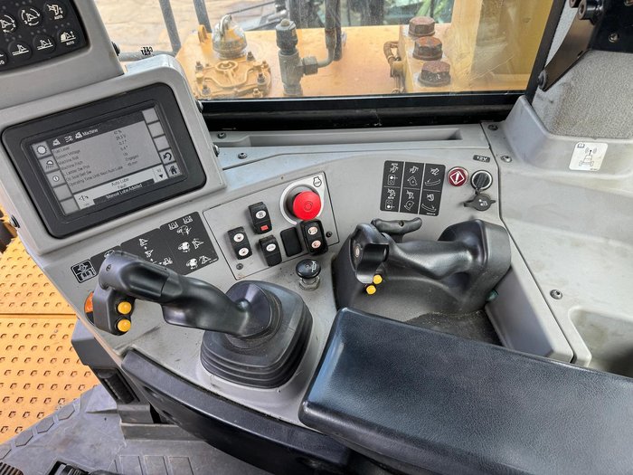 2018 Caterpillar D10t2 YELLOW