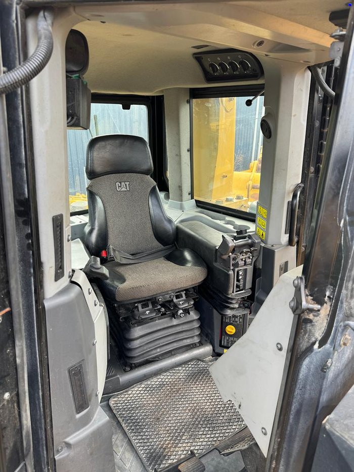 2018 Caterpillar D10t2 YELLOW