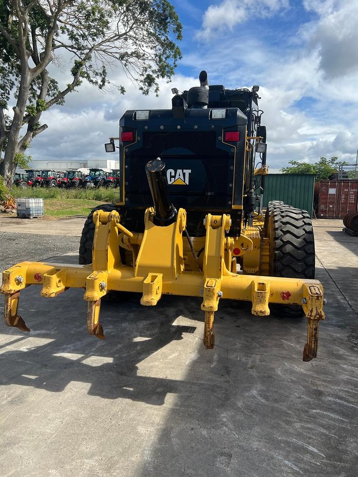 2019 Caterpillar 14M3 YELLOW